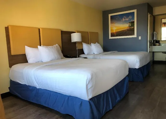 Days Inn By Wyndham Hayward Airport